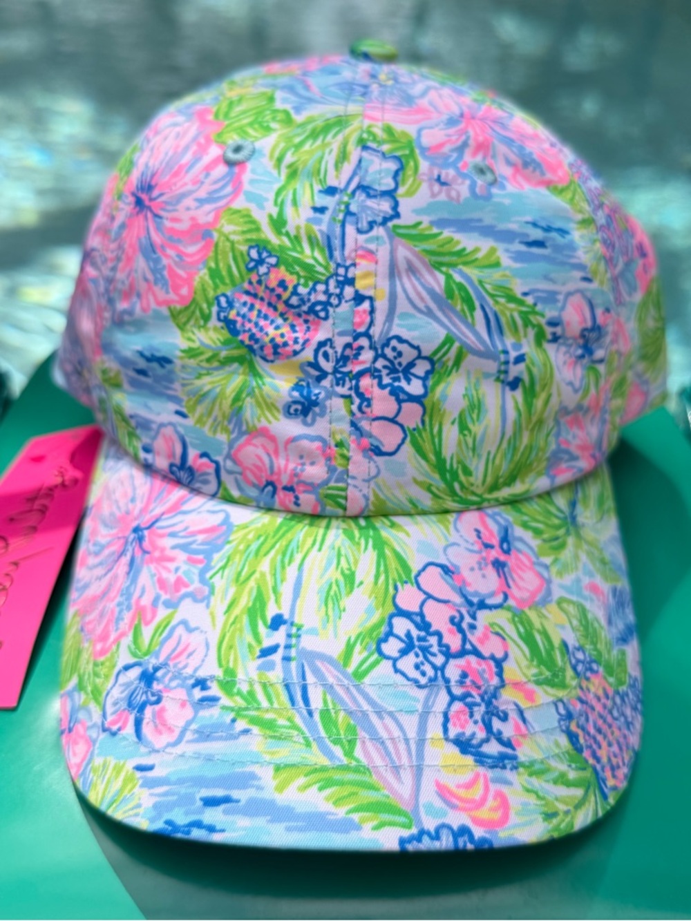 NWT Lilly Pulitzer Loves Hawaii Tropical Floral Run Around Hat Limited Release 🌴